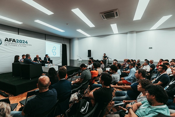 AFATV - Notícia - AFA abre candidaturas para cursos de treinador de futebol  e futsal