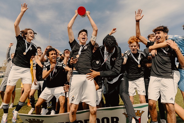 A AD Sanjoanense “B” conquista o Campeonato Distrital Honra Sub-17!