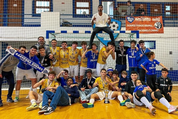 Saavedra Guedes conquista o Campeonato Distrital de Juniores de Futsal!